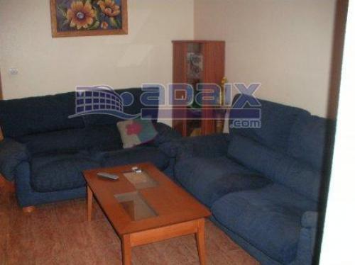 Piso de alquiler en ronda sur junto a barrio del