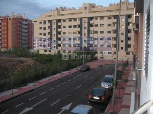 Se alquila piso sin estrenar en la flota junto a