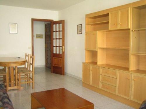 Piso en alquiler en Vilagarcia.Amplio piso de dos dormitorios en