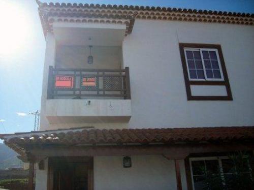 Precioso pareadoen muy buen estado en Valle de Guerra en