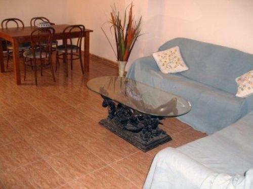 Amplisimo piso de 3 dormitorios con vistas al mar en