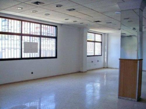 Magnifico local a pie de calle en el mismo centro