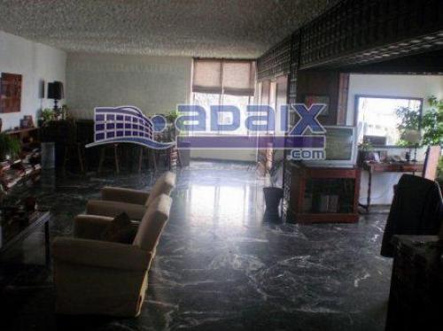 Amplisimo piso en primerisima linea de playa en Los Realejos.