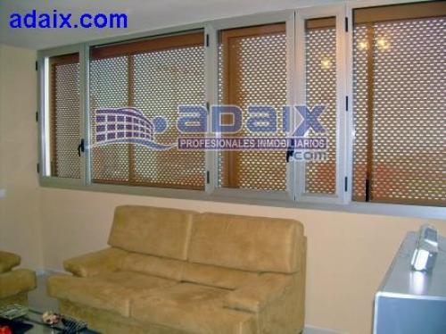 Coqueto piso totalmente amueblado en zona de expansiOn de Santa