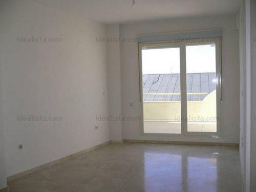 Se vende duplex en la zona centro-alameda de Sevilla.El inmueble