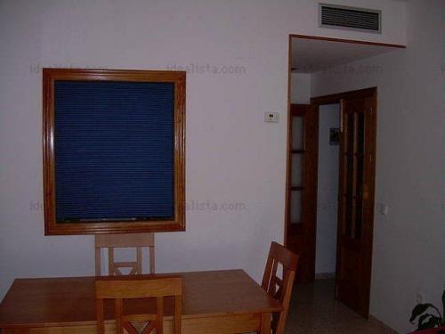 Se vende piso en Dos Hermanas (Sevilla).Piso en muy buen