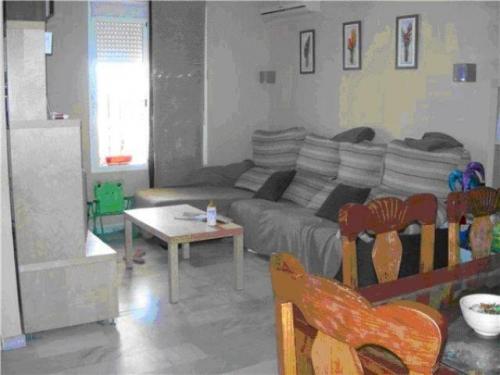 Unifamiliar / Casa en Venta en Algaba, La (SEVILLA) 162000