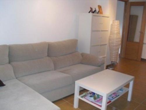 Piso en venta en la localidad de Arges. Totalmente amueblado.