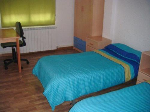 PISO EN CALLE TORRERO JUNTO AL CANAL CALLE RUIZ TAPIADOR