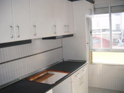 JUNTO PLAZA ROMA 2 DORMITORIOS SALON PARA ACTUALIZAR ASCENSOR PROCEDENTE