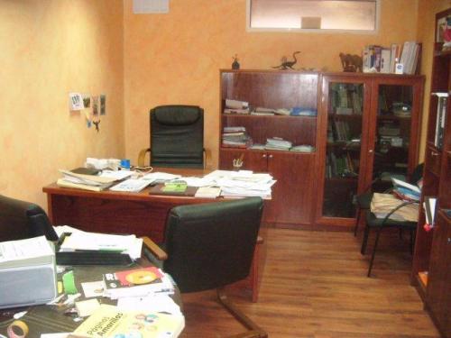 LOCAL JUNTO AVENIDA VALENCIA CALLE OBISPO COBARRUBIAS 100M2 DE LOCAL