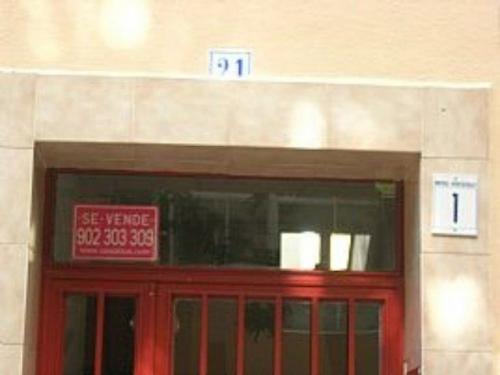 piso exterior de 50 m2 utiles 3 dormitorios mas salon