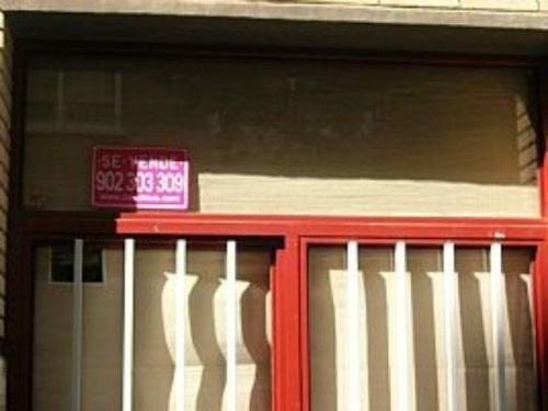 Piso de 56 2 metro2 utilesDispone de 3 habitaciones mas