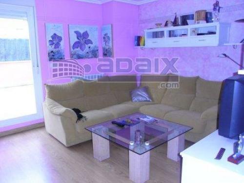 MARIA DE HUERVA UNIFAMILIAR3 DORMITORIOS3 BAñOSTERRAZA 30M2BODEGA 40 M2REFORMADACAS