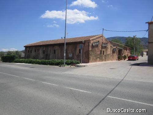 casa con Restaurante