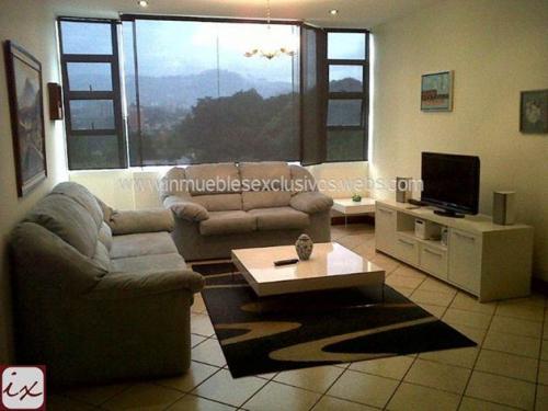 IX-139 Renta Apartamento Milenia, zona 10