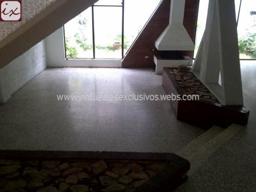 IX-154 Venta Casa zona 10