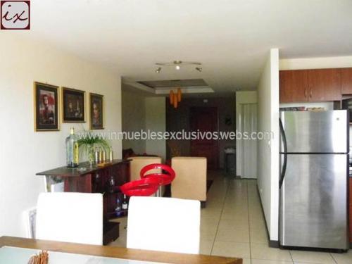 IX-197 Renta Apartamento La Floresta, zona 7