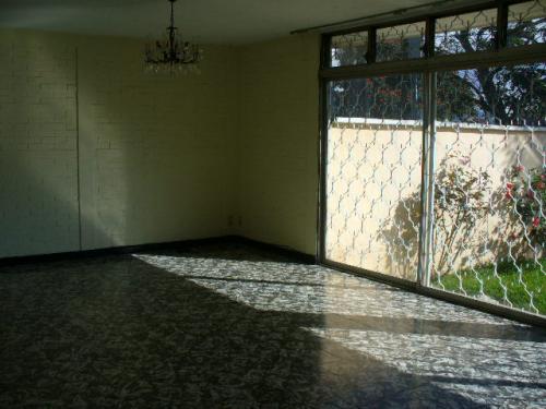 ALQUILER CASA ZONA 13 AURORA I CASA DE UN NIVEL