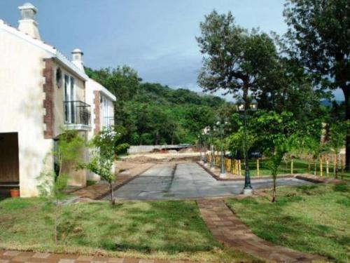 HERMOSA CASA A PRECIO DE REMATE