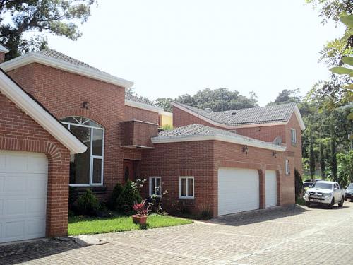 Casa en Lomas de San  Nicolás Zona 16