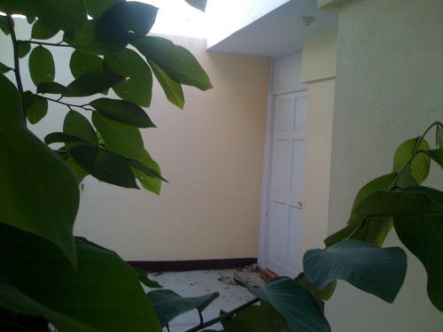 REMATO CASA NUEVA A 5 MINUTOS DE PORTALES GANGA Q295,000 FINANCIAMIENTO  