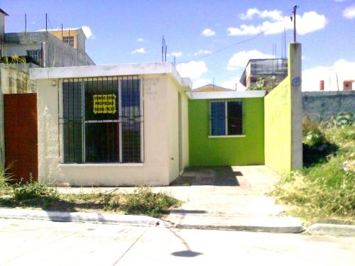 VENDO CASA DE TERRAZA EN CONDOMINIO EUCALIPTOS SECTOR LOS PINOS