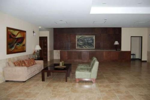 APARTAMENTOS DE LUJO EN ZONA 15, VH III