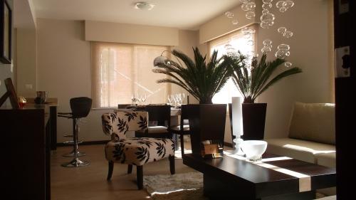 Apartamento amueblado en condominio con Gimnasio y Casa Club