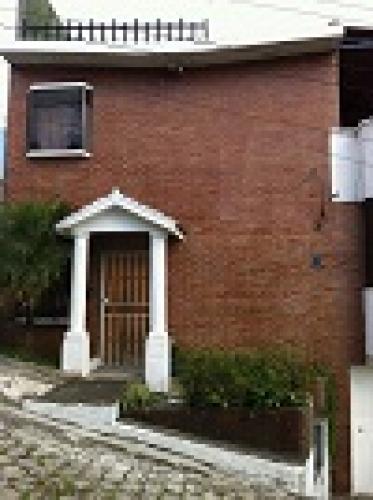 Vendo casa de 2 niveles en el carmen las lomas santa catarina pinula