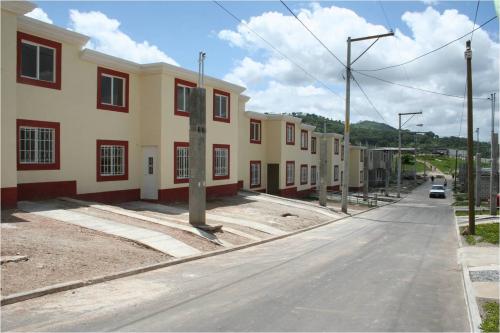 RESIDENCIAL VALLE DEL NORTE Z 18 CASAS NUEVAS ultima fase