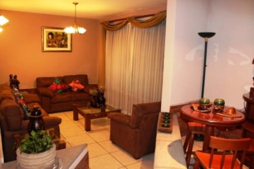 Alquilo Casa En San Cristobal