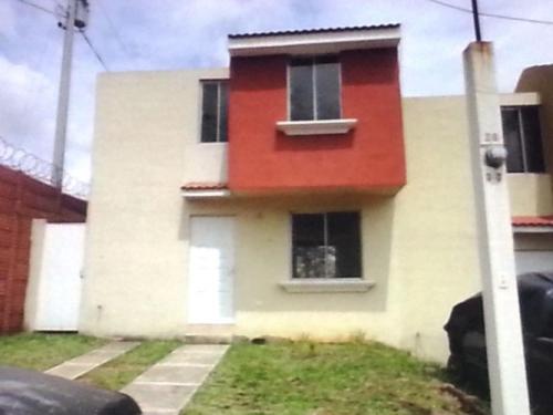 Linda casa en Las Palmeras, Planes de Bárcenas Villa Nueva