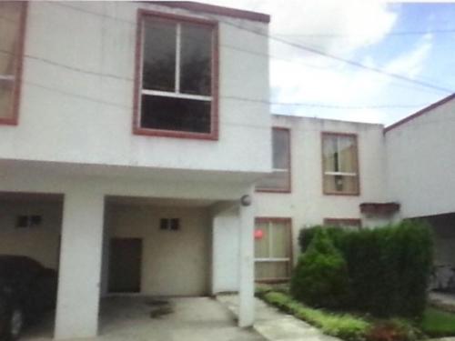 Casa de 4 dormitorios en Alamedas de San Miguel Villa Nueva