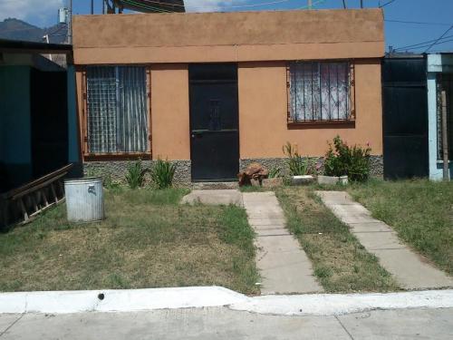 vendo casa a la par de planes de barcenas