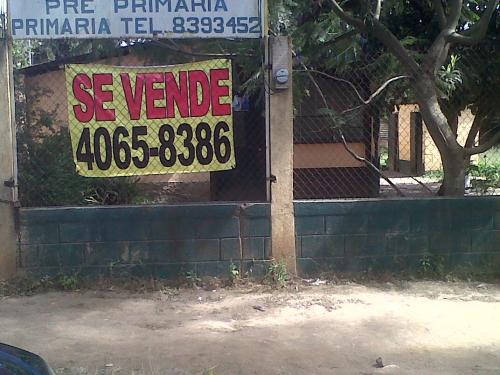 CHIMALTENANGO, La alameda a orilla de carretera