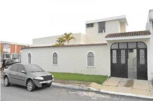 Venta casa un nivel zona 7. Colonia Villa Linda