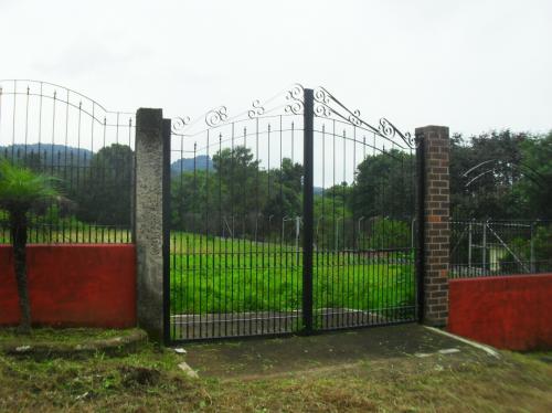 VENDO BELLEZA DE TERRENO, 10000VRS², CIRCULADO, AGUA, LUZ