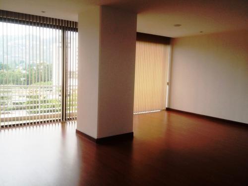 Alquilo exclusivo apartamento, Vista Hermosa, 3 Dormitorios, 2 parqueos
