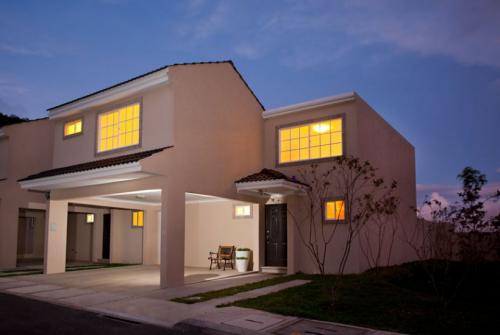 Tu Familia y Tu Se Merecen una Casa Nueva En Prados de San Cristóbal Últimas unidades a precios que no los creerías.