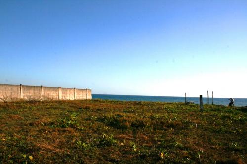 Vendo terreno frente a la playa, en Km.4.5 carretera a Monterrico