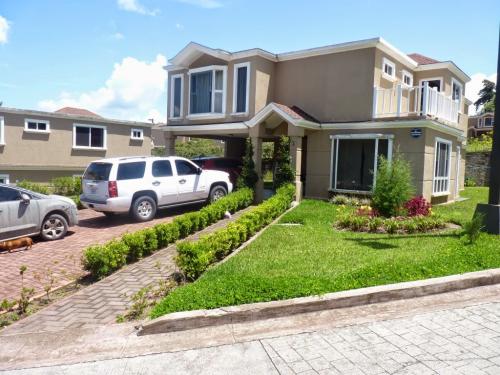 Venta Casa en Condominio Har Carmel