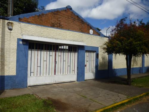 Vendo por $ 185,000  casa de un nivel en Mariscal zona 11   