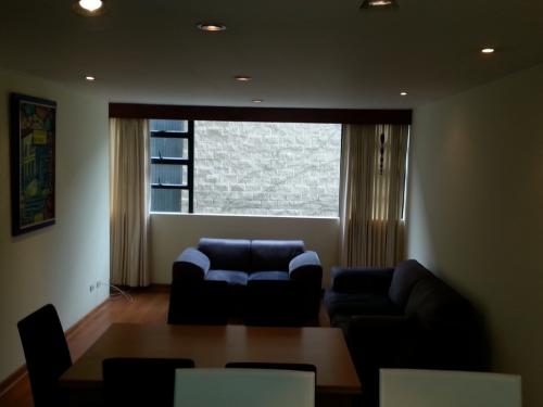 Apartamento amueblado en renta, zona 14