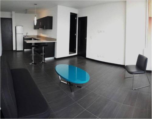 Apartamento amueblado en renta, zona 9