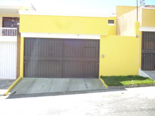 Vendo casa en Lode Valdez km 20.5 a san José pínula
