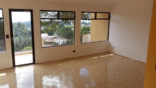 Casa en venta, carretera a El Salvador