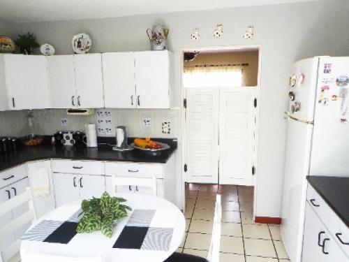 Venta casa en condominio