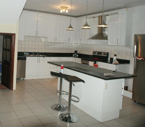 BELLA CASA EN PRADOS DE MONTE CASSINO KM 33.5 STA. LUCIA MILPAS ALTAS SACATEPEQUEZ