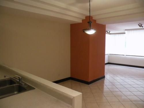Apartamento en renta, zona 10